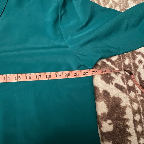 VNTG  Selleca (80s) Emerald Green Blouse - Picture 6 of 6